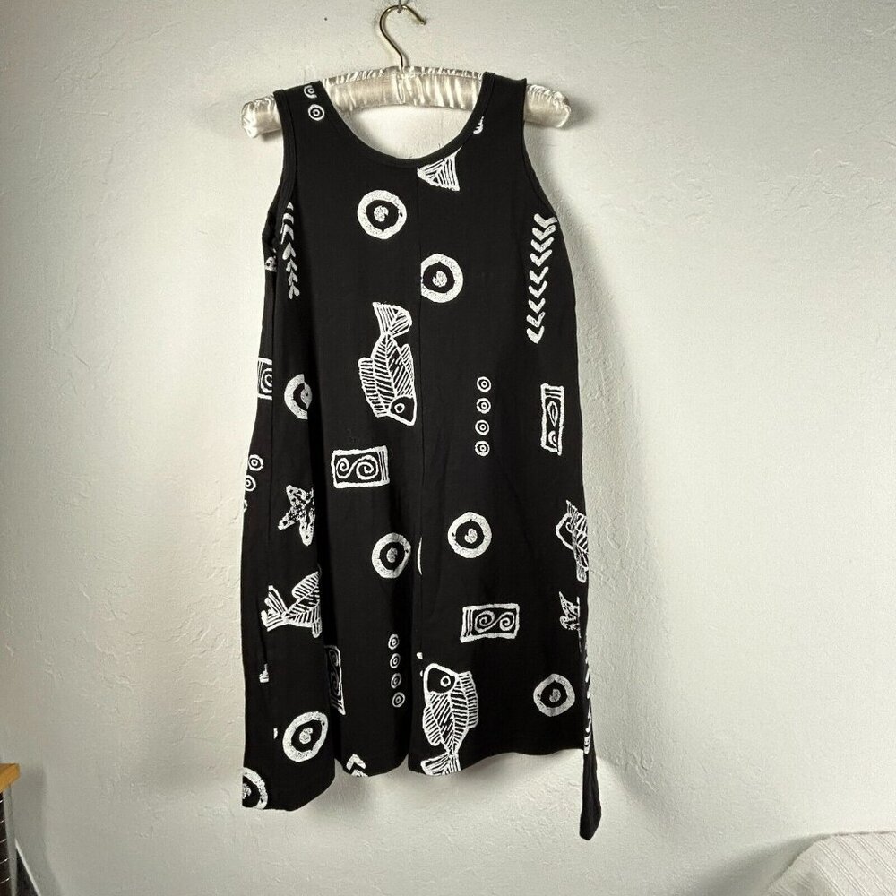 Kisses & Hugs Women's Geometric Pattern Sleeveless Shift Mini Dress Black Small